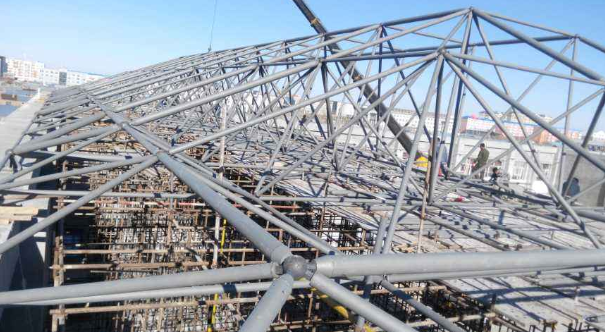 鹰潭细数网架装配中抉择应用钢结构对室第的优势