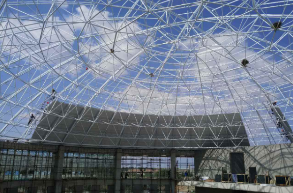 鹰潭网架公司为大家分享干煤棚在后期的维护措施